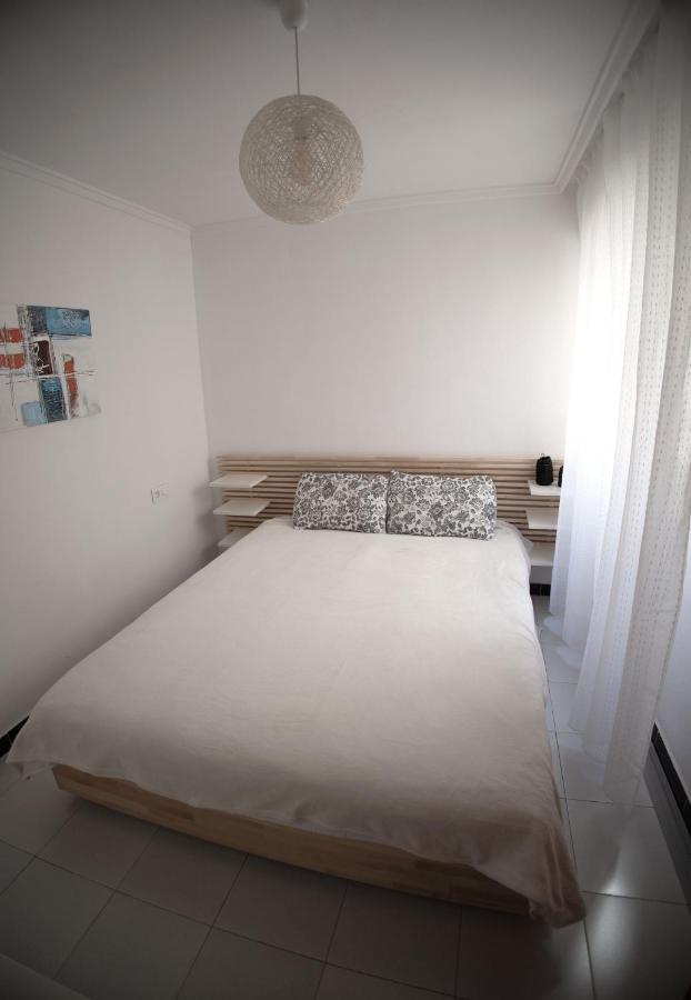 Kiara Apartament - With Garage Torrevieja Exterior photo