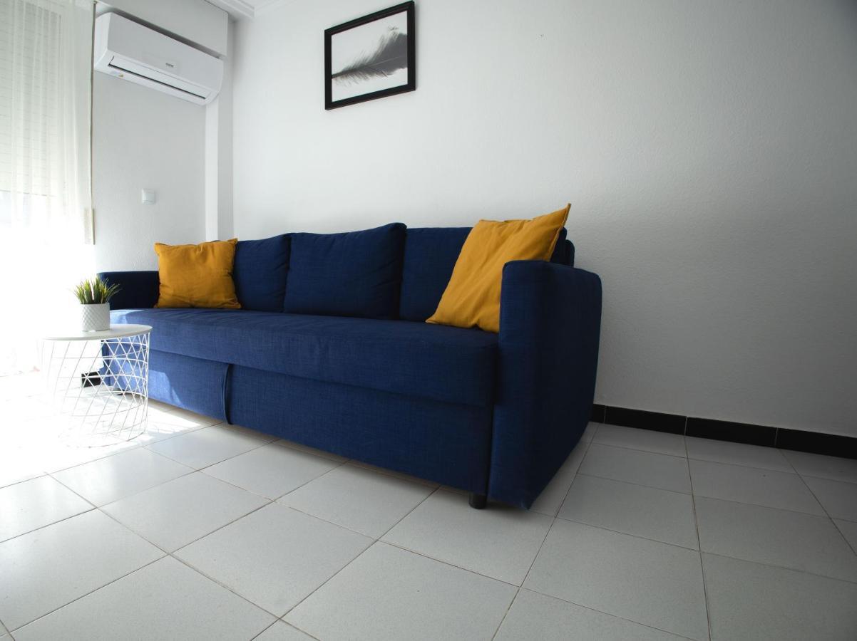 Kiara Apartament - With Garage Torrevieja Exterior photo