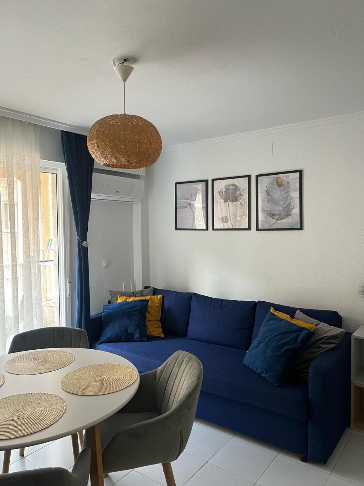 Kiara Apartament - With Garage Torrevieja Exterior photo